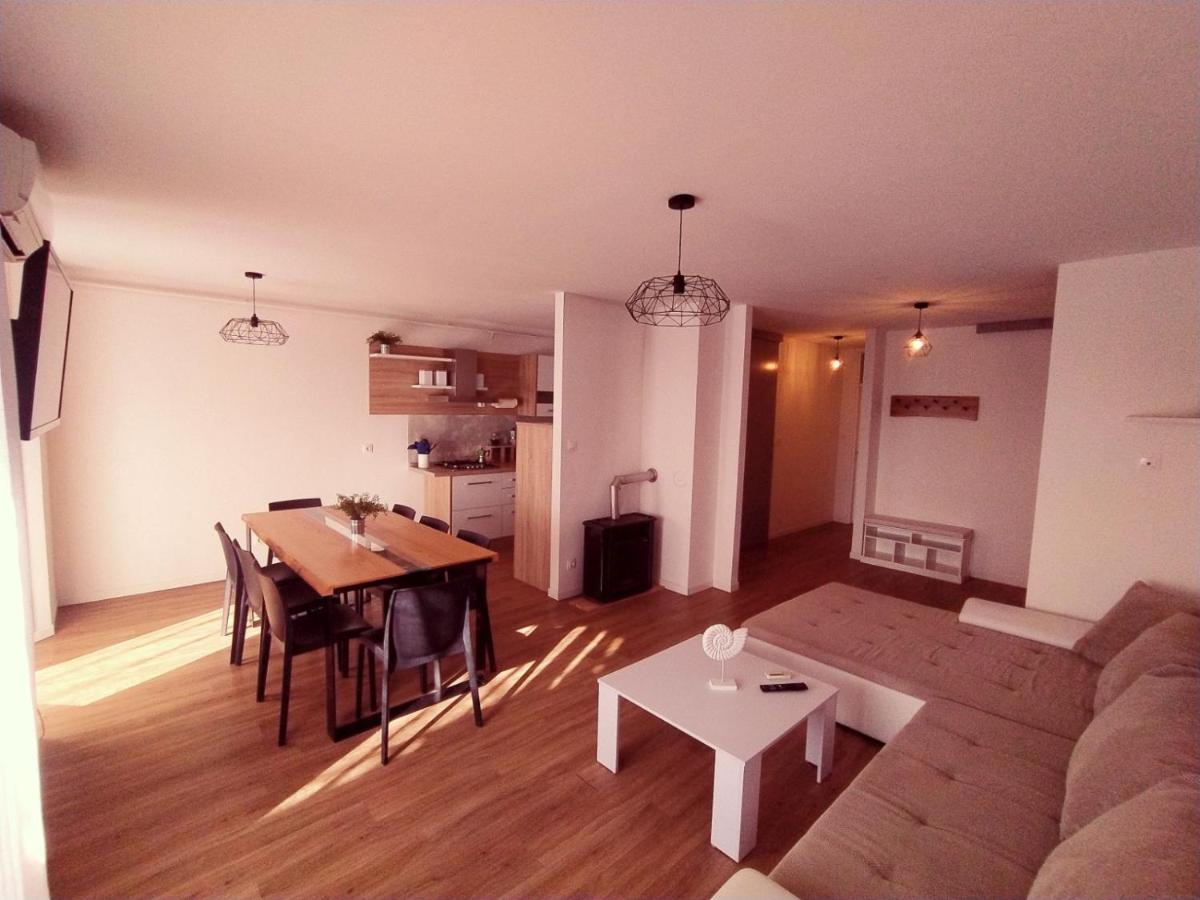 Apartment Tramonto Stoja Пула Екстер'єр фото